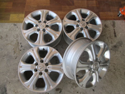 แม็กเปล่า NAVARA NP300 ขอบ16