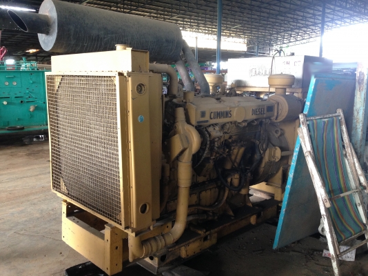เครื่องปั่นไฟ Cummins 400 KVA พร้อมใช้งาน