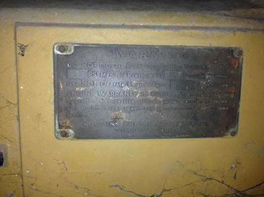 เครื่องปั่นไฟ Cummins 400 KVA พร้อมใช้งาน