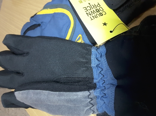 ถุงมือจากตู้ญี่ปุ่น Access under Glove size:M 56\%Nylon 44\%Pvc ถุงมือจากตู้ญี่ปุ่น Access under Glove size:M 56\%Nylon 44\%Pvc