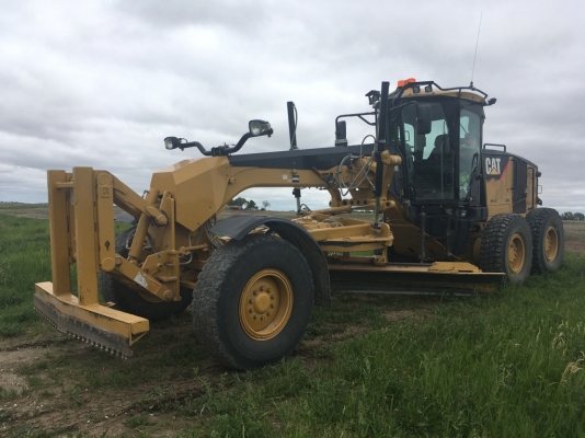 Caterpillar 140M  พร้อมติดตั้ง scarifier ใหม่ รถเกรดอเมริกา โทร. 080-6565422 (หนิง)