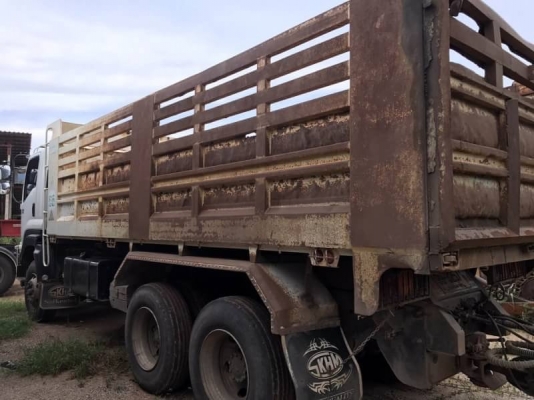 ขาย 2,250,000 บาท ISUZU DECA 360 ปี 54  แม่ดั้ม-ลูกดั้ม 3 คาน อู่.สหกิจ  เครืองดี หัวบ่ง ยางดี คัสชีสวย เอกสารเล่ทะเบียน รถอยู่ จ.สระบุรี 090-772-3710 090-772-3708ขาย 2,250,000 บาท ISUZU DECA 360 ปี 54  แม่ดั้ม-ลูกดั้ม 3 คาน อู่.สหกิจ  เครืองดี หัวบ่ง ยาง