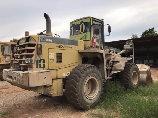 ขาย 800,000 รถตัก KOMATSU WA 350-3 E เครื่องดี เกียร์ดี ปั้มแรง  เอวแน่น สภาพพร้อมใช้  เอกสารอินวอย  รถอยู่ สระบุรี 090-772-3710 090-772-3708