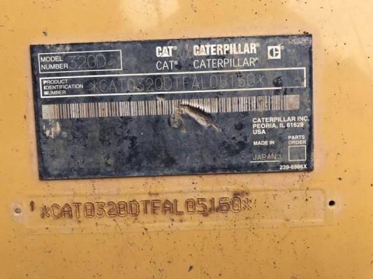 CAT 320D