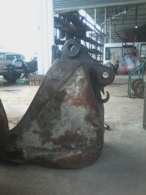 ขายบุ้งกี๋/ รถขุด60 /สลัก50มิล/ซอกแขน18.5เซนติเมตร/ปากกว้าง68เซนติเมตร  เก่านอกขายราคา 13,000 บาท