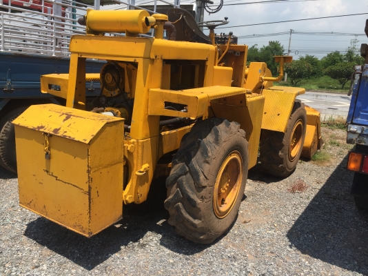 ขายรถ ตัก เอวอ่อน ยี่ห้อ มิตซู