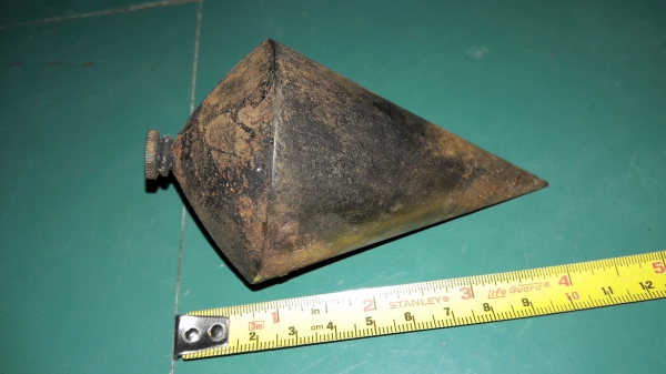 ขายลูกดิ่งงานเก่าเก็บหนัก780กรัม มีสนิมผิว ลูกที่2