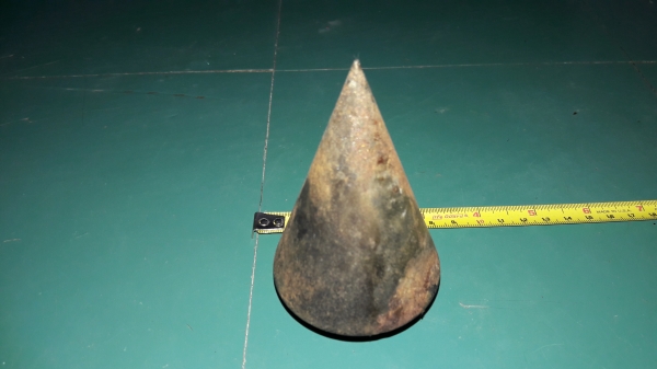 ขายลูกดิ่งงานเก่าเก็บหนัก780กรัม มีสนิมผิว ลูกที่2