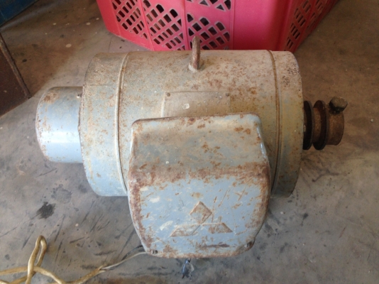 (ขายแล้วครับ) โม่ผสมปูน GOLDEN MIXER ไฟบ้าน 220 โวลต์ 3HP พร้อมใช้งาน!