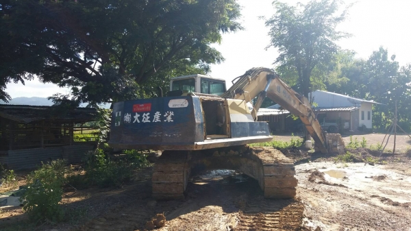 ประกาศขาย แม็คโคร PC200 รุ่น 5 มีเล่ม พร้อมโอน