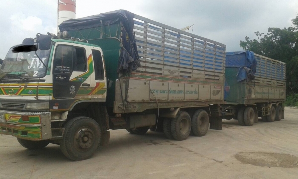 พ่วง 22 ล้อ HINO FM2P สมอทอง 300 แรง เทอร์โบอินเตอร์ ปี 45 กระบะมิเนียมคอกเกษตร  - ดั้ม อู่สหกิจ  1.75 ล้านต่อรอง