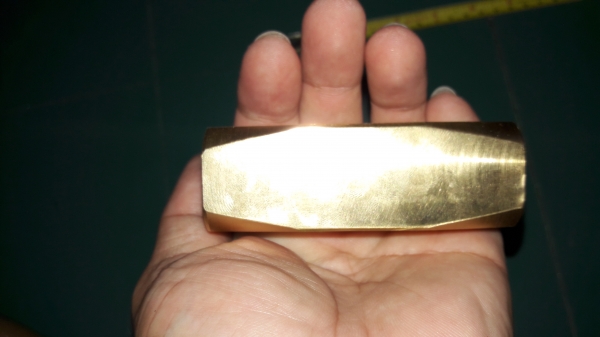 ขายหัวค้อนทองเหลือง ขนาด435 กรัม รูปทรงสวยงาม