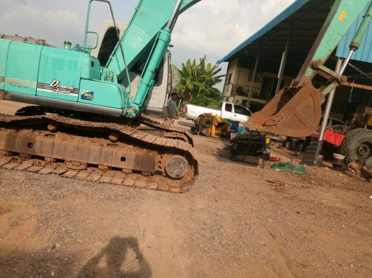 ขออณุญาติขายรถ KOBELCO SK200มาคชิกYN08  ไฟฟ้าครบเอกสารตามได้ขายแบบโยนเอกสารพร้อมช้งาน ราคา 930000สนใจติดต่อ 0853224877-0988930465