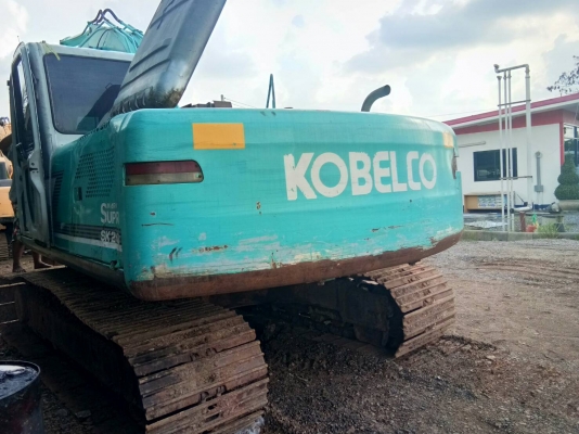 ขออณุญาติขายรถ KOBELCO SK200มาคชิกYN08  ไฟฟ้าครบเอกสารตามได้ขายแบบโยนเอกสารพร้อมช้งาน ราคา 930000สนใจติดต่อ 0853224877-0988930465