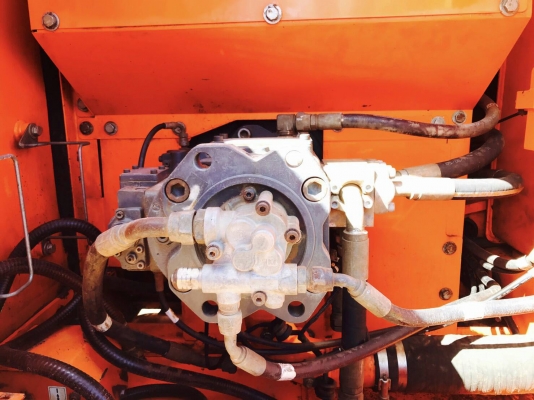 ขออณุญาติขายรถ DOOSANDX225LCชั่วโมง6000กว่าสภาพสวยพร้อมใช้งานเอกสารพร้อมโอนราคา1450000  สนใจติดต่อ 0853224877-0988930465