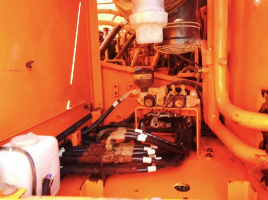 ขออณุญาติขายรถ DOOSANDX225LCชั่วโมง6000กว่าสภาพสวยพร้อมใช้งานเอกสารพร้อมโอนราคา1450000  สนใจติดต่อ 0853224877-0988930465