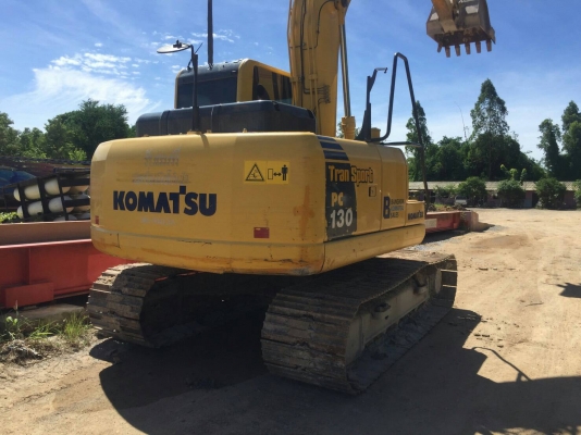 ขออณุญาติขายรถ  PC130-8 เอกสารพร้อม ชั่วโมง 4600กว่าพร้อมใช้งานราคา 1800000  สนใจติดต่อ 0853224877-0988930465