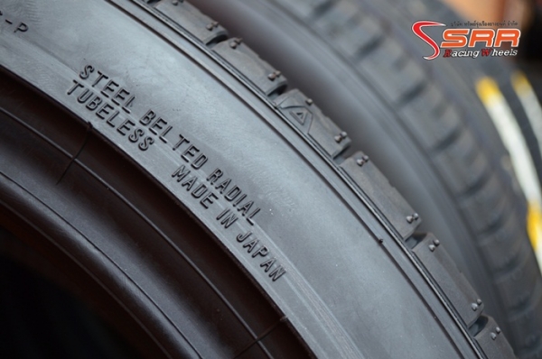 DUNLOP SP SPORT MAXX 050+ 205/45ZR18 ราคาพิเศษ DUNLOP SP SPORT MAXX 050+ 205/45ZR18 ราคาพิเศษ