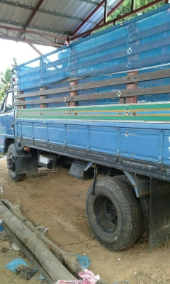 ISUZU NPR 115