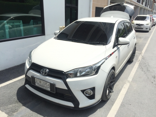 ยาง Bridgestone 265 65 17 ปลายปี16 ดอกเต็ม ไม่มีปะ ใช้ยาว ราคาไม่แพง