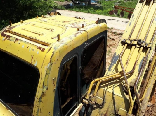 ขาย 635,000  KOMATSU PC200-6 เครื่อง คามินท์ ดี ปั้มแรง โช่หนา เอวขยับ เอกสารเช่มทะเบียน รถอยู่ จ.มุกดาหาร 090-772-3710  ...ดูเพิ่ม