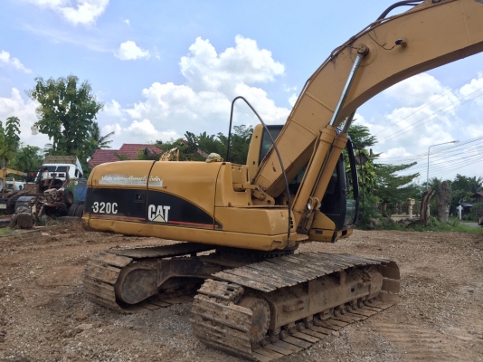 ขายด่วน CAT 320C สภาพพร้อมใช้งาน เครื่องปั้มดี โซ่หนา ไฟฟ้าตัดมอเตอร์คันเร่ง รถทำงานปกติ เอกสารเล่มทะเบียน สนใจโทรสอบถาม 093-0764943  088-3223272 K ตั้ม