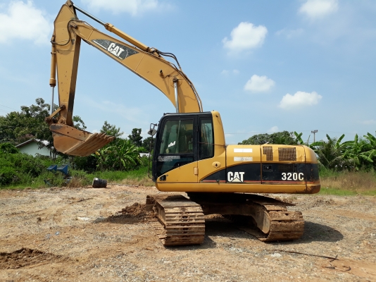 ขายด่วน CAT 320C สภาพพร้อมใช้งาน เครื่องปั้มดี โซ่หนา ไฟฟ้าตัดมอเตอร์คันเร่ง รถทำงานปกติ เอกสารเล่มทะเบียน สนใจโทรสอบถาม 093-0764943  088-3223272 K ตั้ม