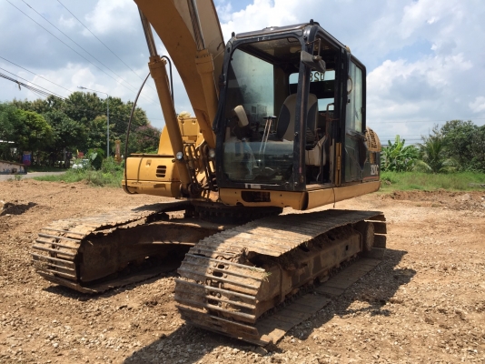 ขายด่วน CAT 320C สภาพพร้อมใช้งาน เครื่องปั้มดี โซ่หนา ไฟฟ้าตัดมอเตอร์คันเร่ง รถทำงานปกติ เอกสารเล่มทะเบียน สนใจโทรสอบถาม 093-0764943  088-3223272 K ตั้ม