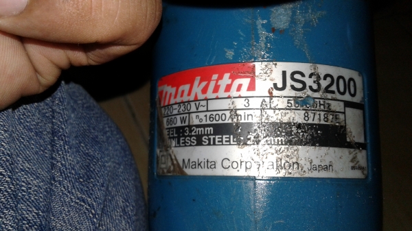 กรรไกรไฟฟ้า makita แท้