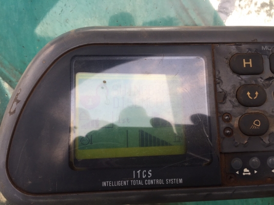 ขายด่วน KOBELCO SK200 MART 5 ธรรมดา ไฟฟ้าครบ สภาพพร้อมใช้งาน เครื่องปั้มดีเยี่ยม โซ่ช่วงล่างสวย เอวแน่น รถใช้งานอยู่ทุกวัน ทำงานเร็วไม่โหลด เอกสารเล่มทะเบียน สนใจสอบถาม 093-0764943  088-3223272 k ตั้ม