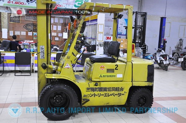 ขายรถโฟล์คลิฟท์มือสอง MITSUBISHI รุ่น FD25-51086 นำเข้าจากประเทศญี่ปุ่น 100\% ไม่เคยใช้งานในไทย