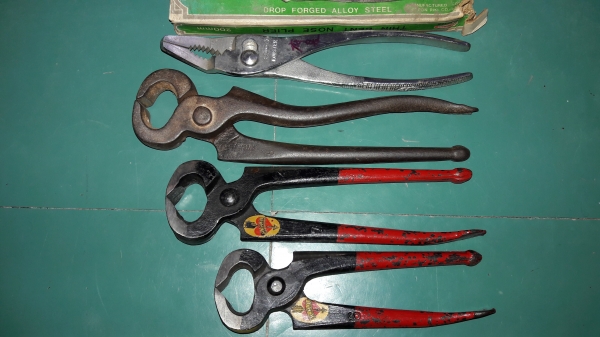 ขายคีมตัด7"ตัวที่2จากล่าง  BOKER MADE IN GERMANY. ใหม่เก่าเก็บ