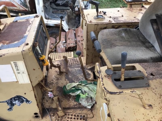 ขาย 695,000 บาท CATTERPILAR D5H เครื่องดี เกียรดี โช่หนา สภาพพร้อมใช้ เอกสารอินวอยท์ รถอยู่ จ.สระบุรี โทร&ไอดีไลน์ 0610710295 ขาย 695,000 บาท CATTERPILAR D5H เครื่องดี เกียรดี โช่หนา สภาพพร้อมใช้ เอกสารอินวอยท์ รถอยู่ จ.สระบุรี โทร&ไอดีไลน์ 0610710295