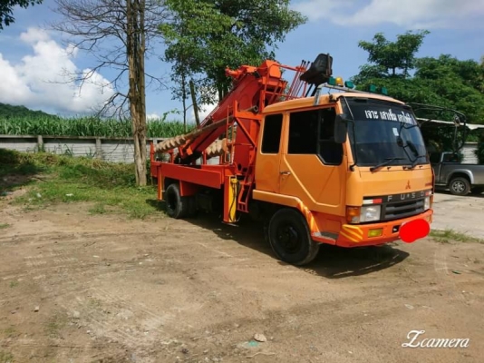 ขายดาวน์ 390,000 รถเจาะหลุม MITSUBISHI  FK 415 F เครื่อง 6D14 หัวบาง ยางดี คัชซีสวย ปั้มเครื่องเจาะแรง ใบเจาะเดิมเหลี่ยมสวย ผ่อน 38,000&times;45 ค่าเปลี่ยนสัญญา 20,000 ออกคนละครึ่งกับคนซื้อคนขาย รถอยู่ อยุธยา 090-772-3710 090-772-3708