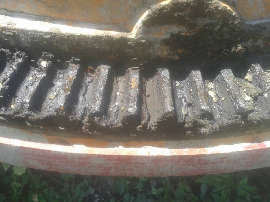 ขายโม่ปูน Maton สภาพดี พร้อมใช้งาน ราคา 10,000.- บาท ราคาไม่รวมมอร์เตอร์