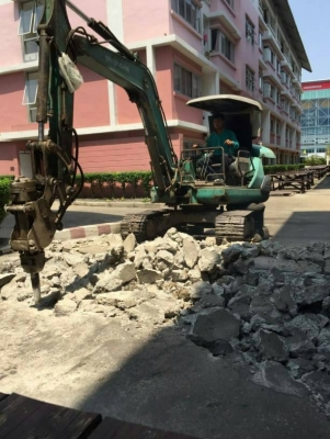 โคมัตสุ PC 40-7 ไม่ให้หัวกระแทกใส่รูลเลอร์ข้างละ 7 ลูก รถดอนเมือง