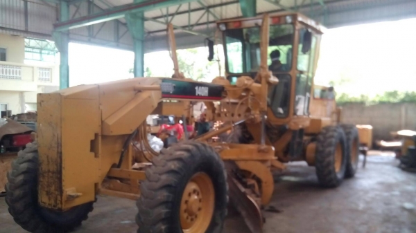 รถเก่าญี่ปุ่น แคท 140H ราคา 4,400,000 แอร์เย็นสบาย รถภาคกลาง