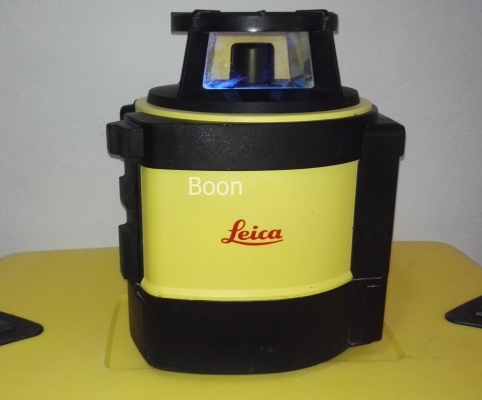 ขายเครื่องวัดระดับอัตโนมัติ Rotating Laser Level Leica  810