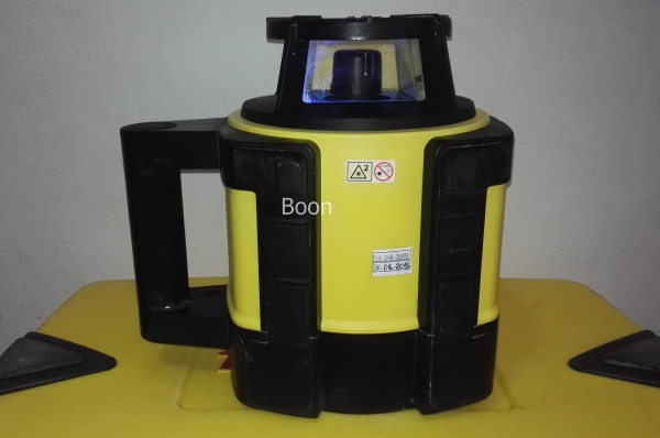 ขายเครื่องวัดระดับอัตโนมัติ Rotating Laser Level Leica  810