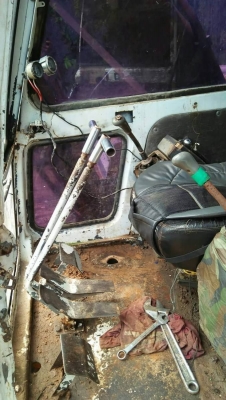 ขาย 455,000 บาท KOBELCO SK200 MARK 3 เครื่องเดิม ปั้มดี เอวมีขยับ ไฟฟ้าตัด เอกสารชื้อขาย รถอยู่ จ.ยโสธร โทร&ไอดีไลน์ 0610710295 ขาย 455,000 บาท KOBELCO SK200 MARK 3 เครื่องเดิม ปั้มดี เอวมีขยับ ไฟฟ้าตัด เอกสารชื้อขาย รถอยู่ จ.ยโสธร โทร&ไอดีไลน์ 0610710295