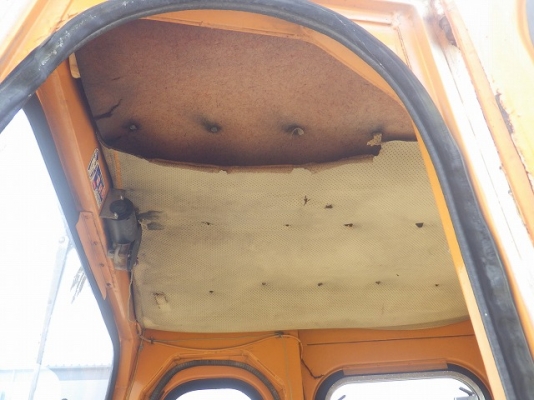 ขายรถตัก ยี่ห้อ KOMATSU รุ่น JH63K ขายรถตัก ยี่ห้อ KOMATSU รุ่น JH63K