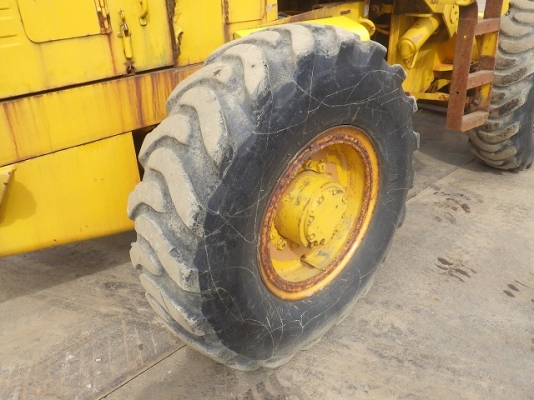 ขายรถตัก ยี่ห้อ KOMATSU รุ่น JH63K