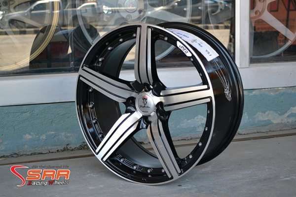ล้อแม็กซ์ TRAFFICSTAR ขอบ17 4H100 วงละ 3,500 บาท ล้อแม็กซ์ TRAFFICSTAR ขอบ17 4H100 วงละ 3,500 บาท
