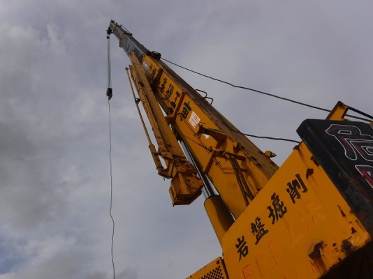 ขายรถเครน ยี่ห้อ KATO รุ่น KR25H-IIIL ขายรถเครน ยี่ห้อ KATO รุ่น KR25H-IIIL