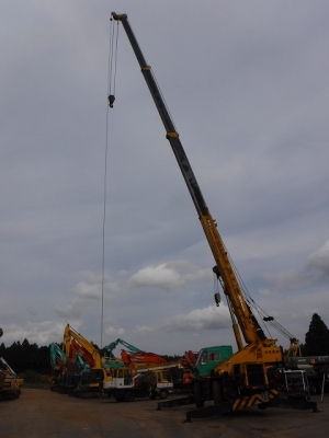 ขายรถเครน ยี่ห้อ KATO รุ่น KR25H-IIIL ขายรถเครน ยี่ห้อ KATO รุ่น KR25H-IIIL