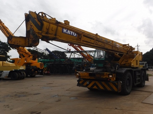 ขายรถเครน ยี่ห้อ KATO รุ่น KR25H-IIIL ขายรถเครน ยี่ห้อ KATO รุ่น KR25H-IIIL