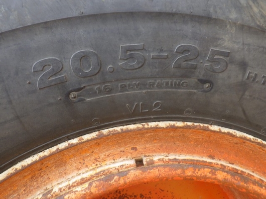 ขายรถตัก ยี่ห้อ Hitachi รุ่น ZW180