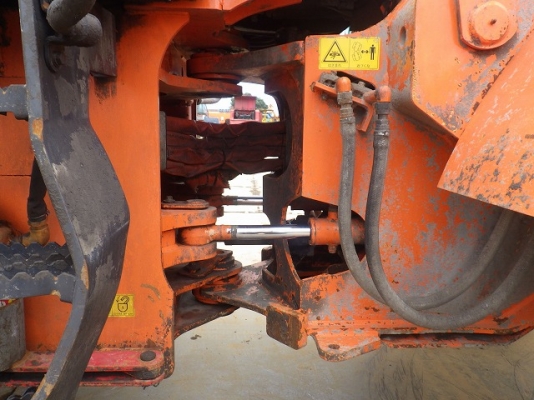 ขายรถตัก ยี่ห้อ Hitachi รุ่น ZW180