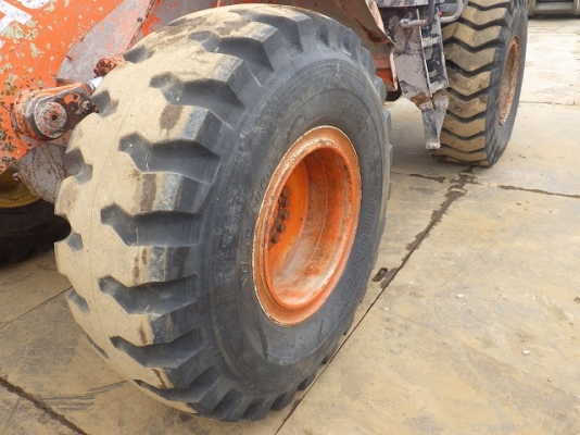 ขายรถตัก ยี่ห้อ Hitachi รุ่น ZW180