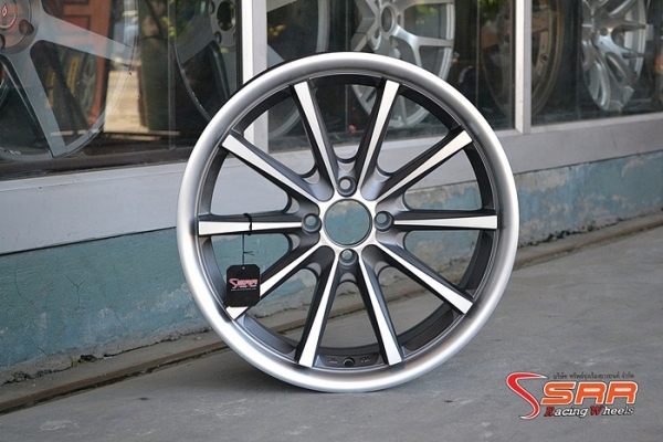 ล้อแม็กซ์ CV1 ขอบ17 4H100 วงละ 3,500 บาท